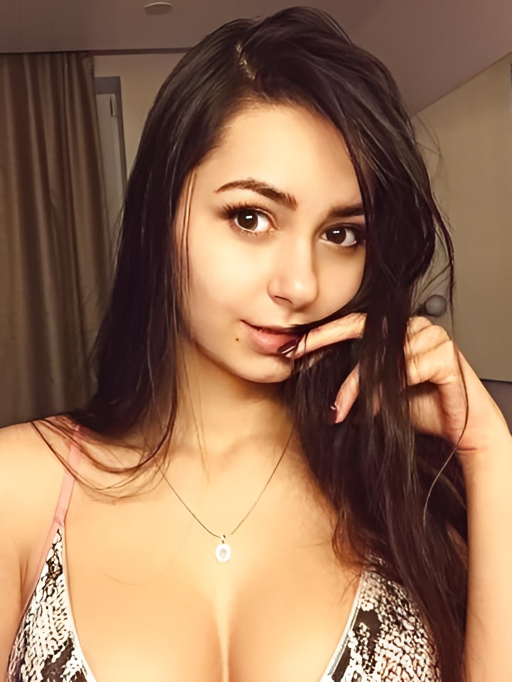 Агнесса привлекальеная девушка из Руза цена от 10000 руб