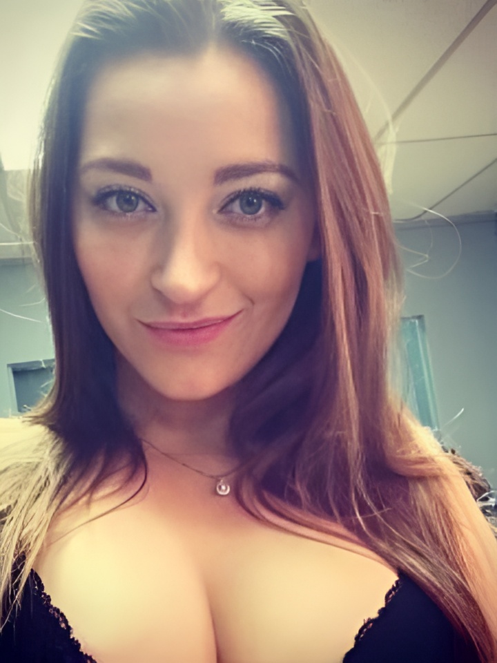 Индивидуалка Викторина, доступна для личного знакомства от 3000 руб